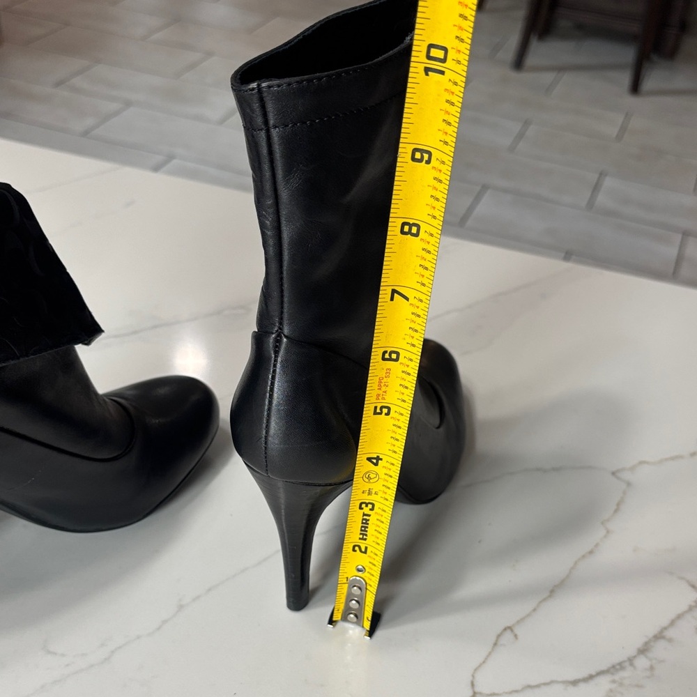 Coach Black Napa leather & SUEDE Heeled Ankle Booties. - Picture 16 of 17